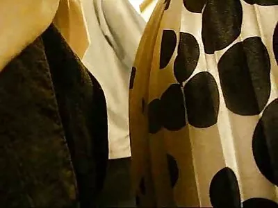 સોનેરી કુગર પ્રેમ કરે છે તેની pussy ચૂસી ગયા પહેલા ચાટવામાં આવે છે